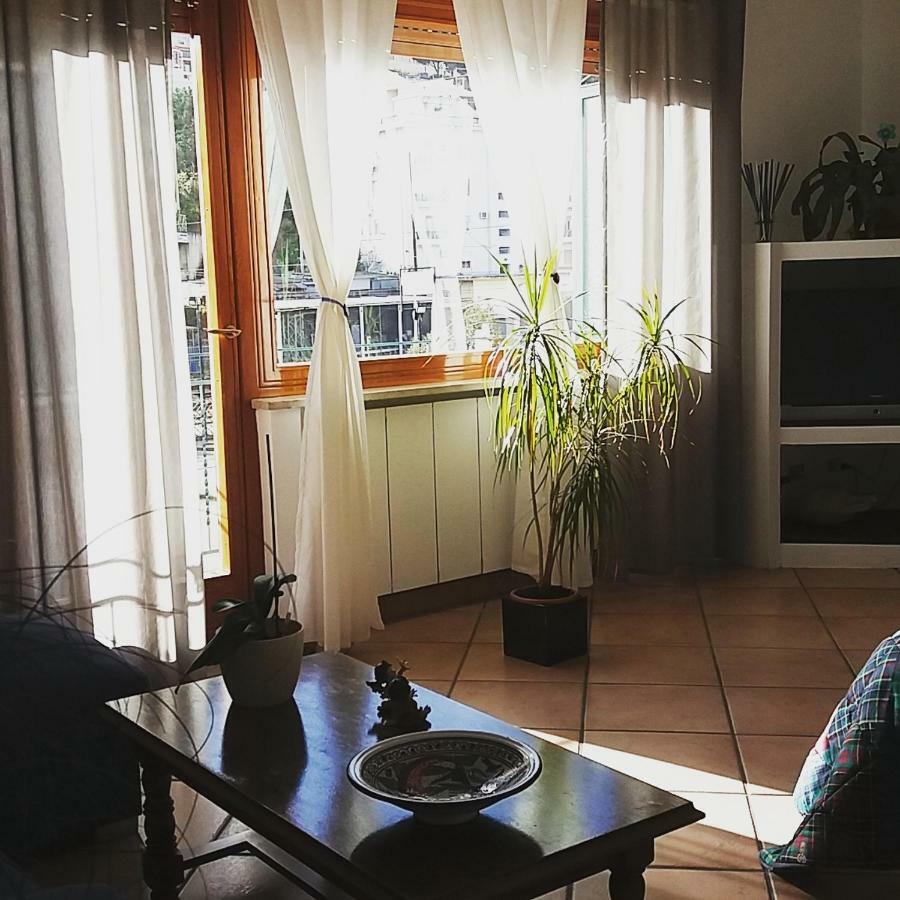 Mia Guesthouse 체팔루 외부 사진